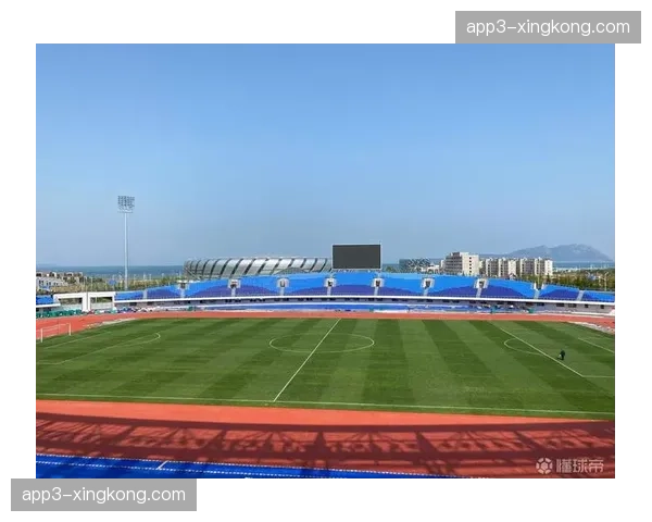 青岛西海岸场均失球从1.43飙升至2.75,纪律体系瓦解 青岛西海岸场均失球从1.43飙升至2.75,纪律体系瓦解